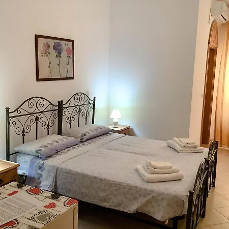 La Saracina Bed & Breakfast *