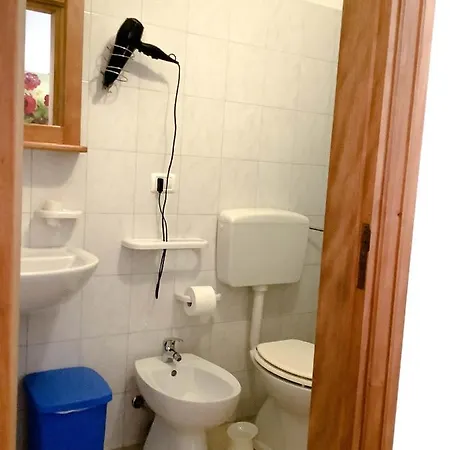 La Saracina Bed & Breakfast