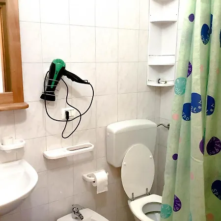 Oda ve Kahvaltı La Saracina 3*