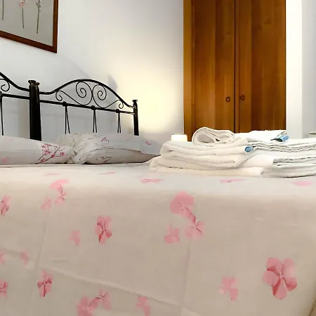 Oda ve Kahvaltı La Saracina 3*